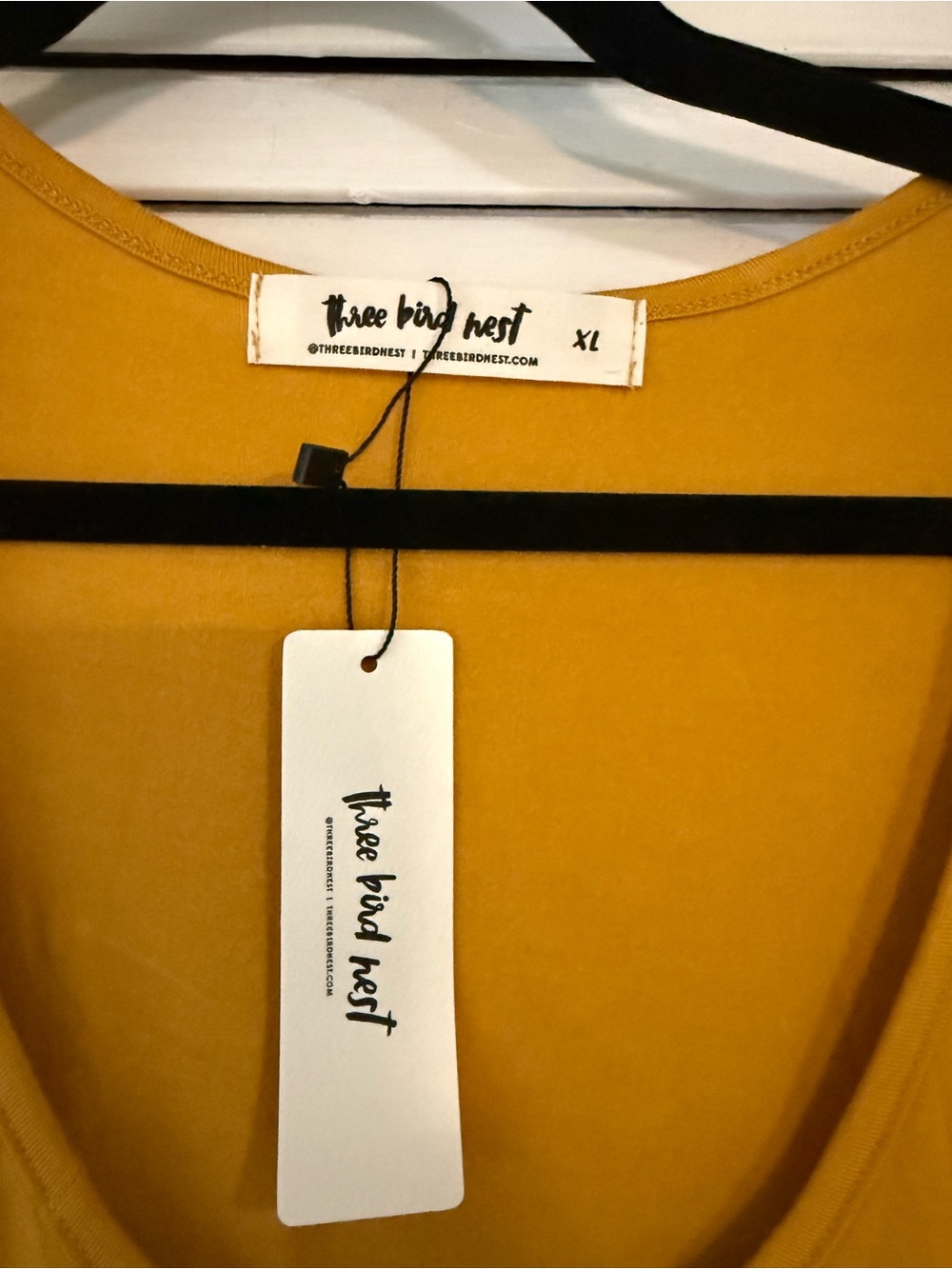 Xl Three Bird Nest Mustard Yellow Scoop Neck Tank